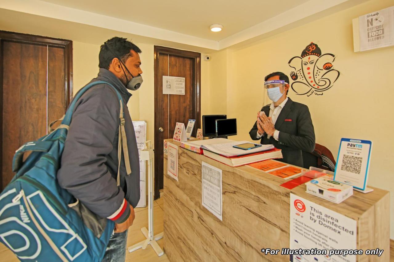 Hotel Oyo Silverkey 74581 Nallagandla Hyderabad Exterior foto